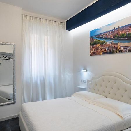 Residenza Elisabetta Hotel Verona Luaran gambar