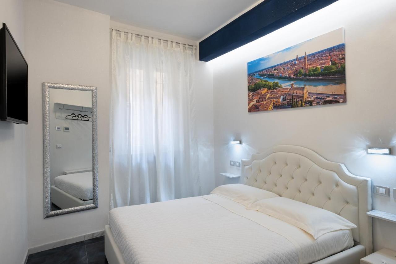 Residenza Elisabetta Hotel Verona Luaran gambar